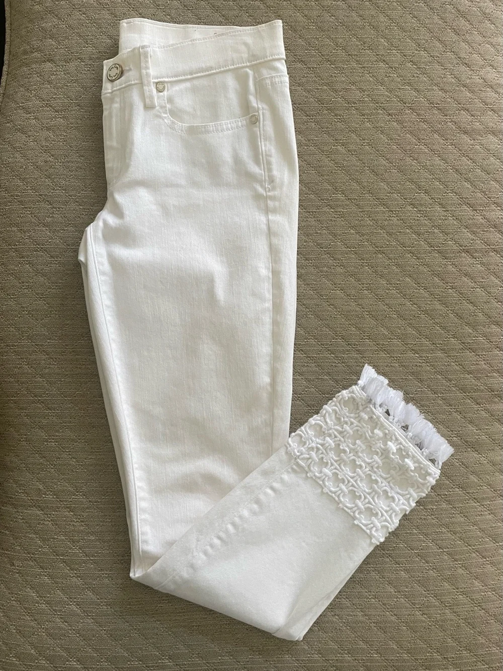 Lilly Pulitzer White Skinny Crop Jeans with Embroidered Fringe Cuff
